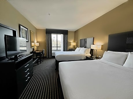 Executive Queen Room With Two Queen Beds