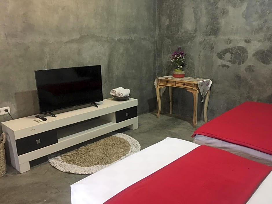 Watukarung Ristu Homestay