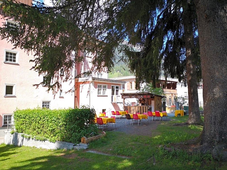Historisches Italienisches Hotel Piz Ela Bergün