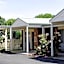 Rose Garden Motel