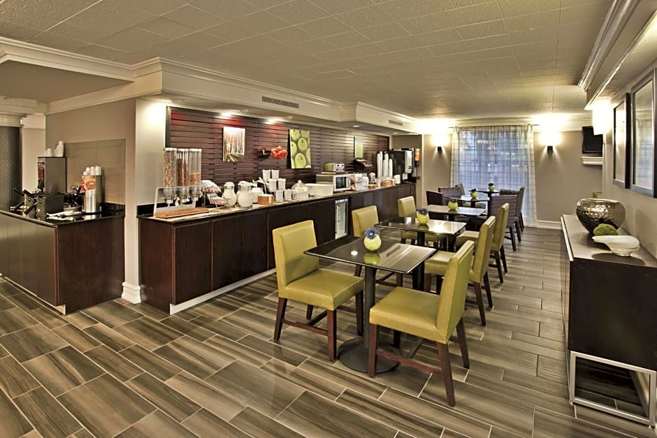 La Quinta Inn by Wyndham Nashville South
