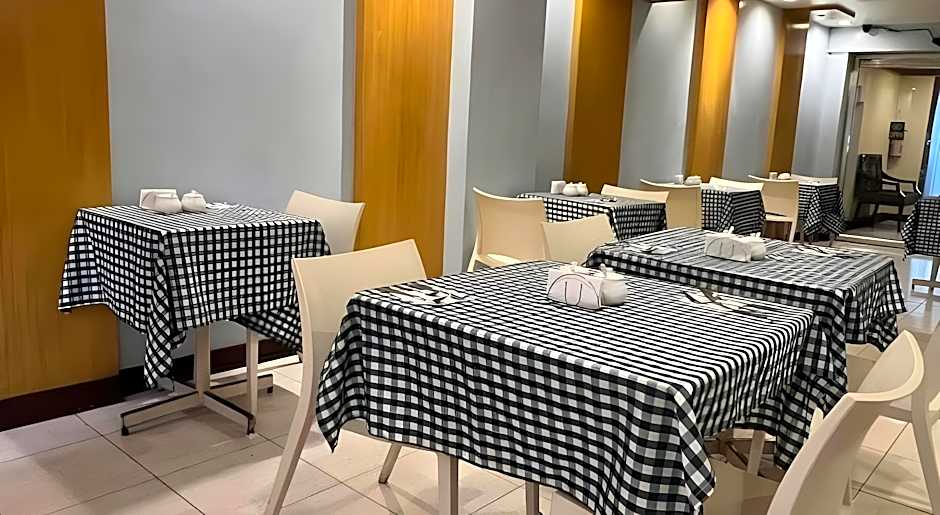 Jupiter Suites