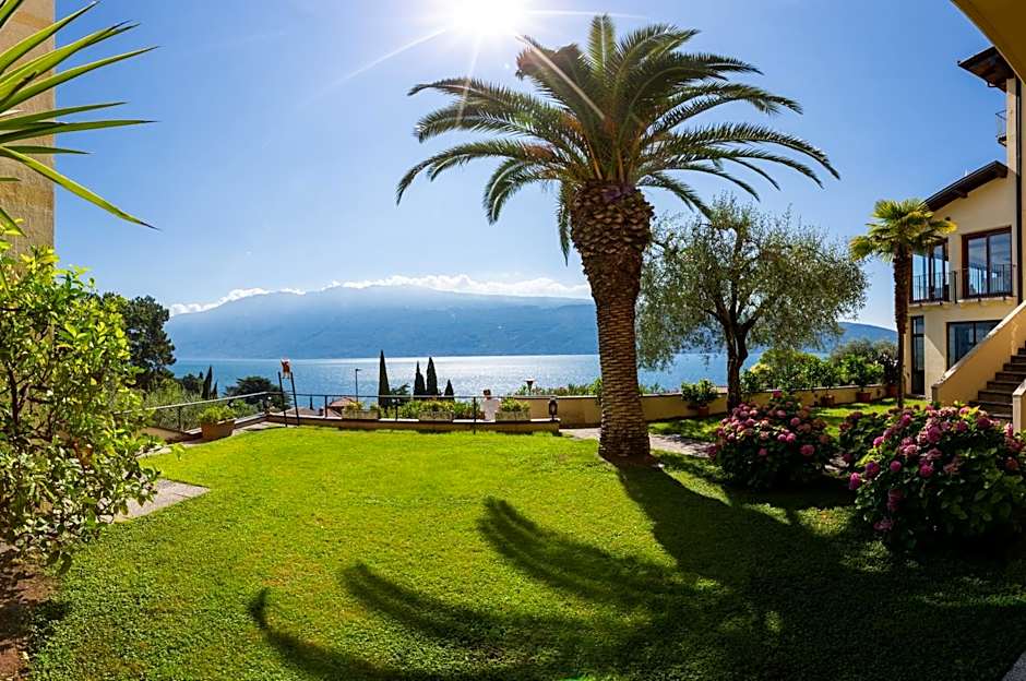 Hotel Meandro - Lake View