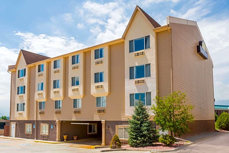 Days Inn by Wyndham Colorado Springs Air Force Academy