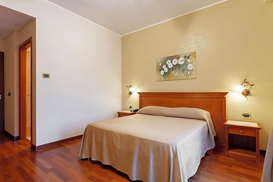 Domus Hotel