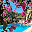 Alacati Zeytin Konak Hotel
