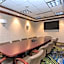 Holiday Inn Express and Suites Springfield Medical District By IHG