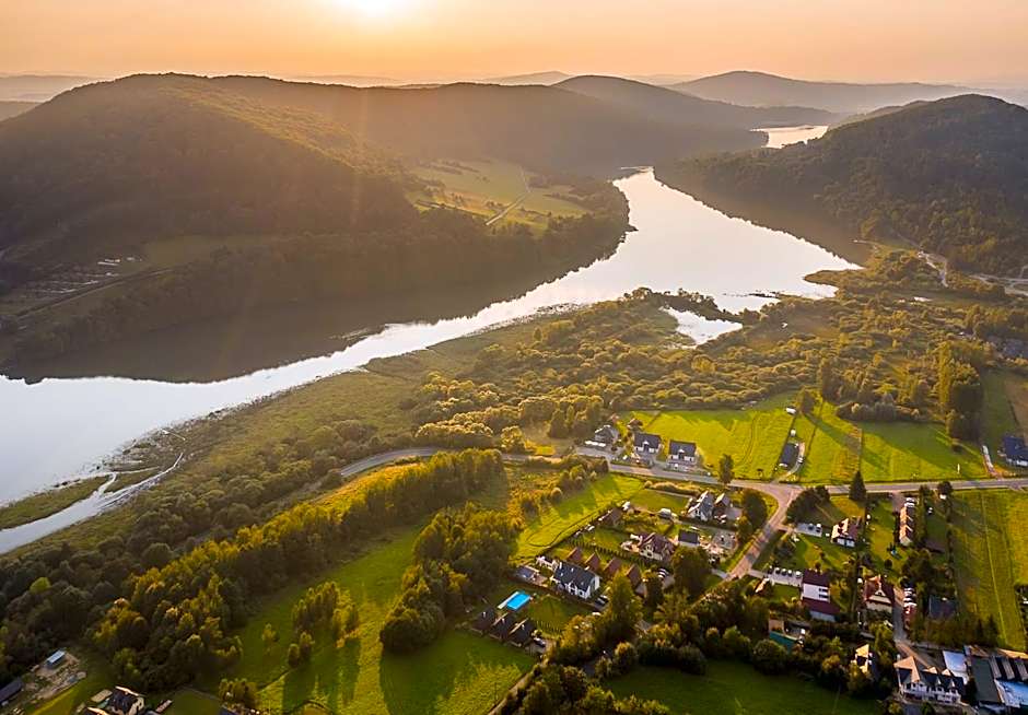 Chaty Trzy 731-950-635