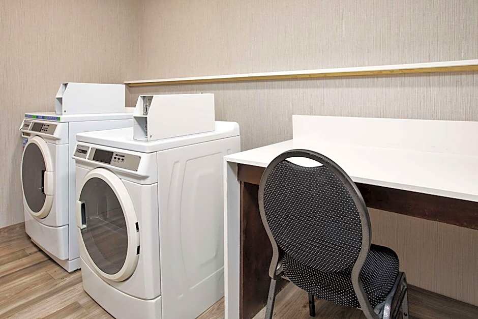 Hampton Inn By Hilton Clinton