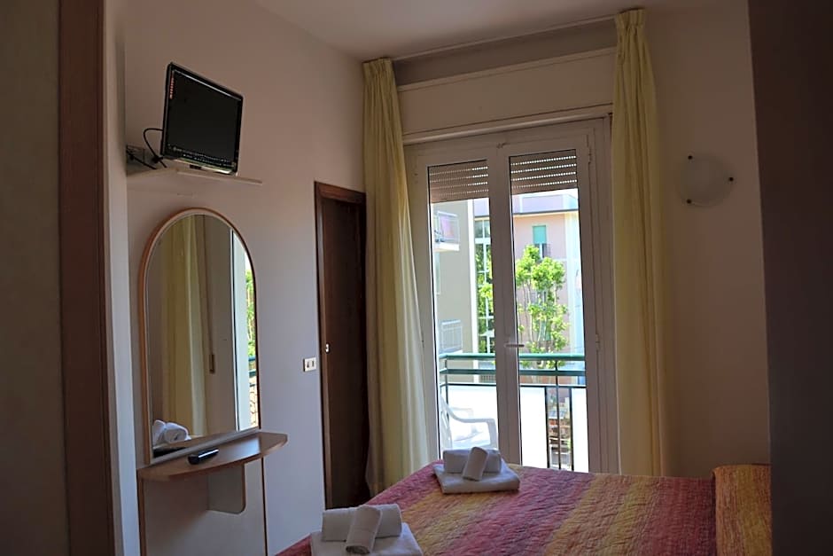 Hotel Apis