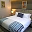La Orchard Hotel