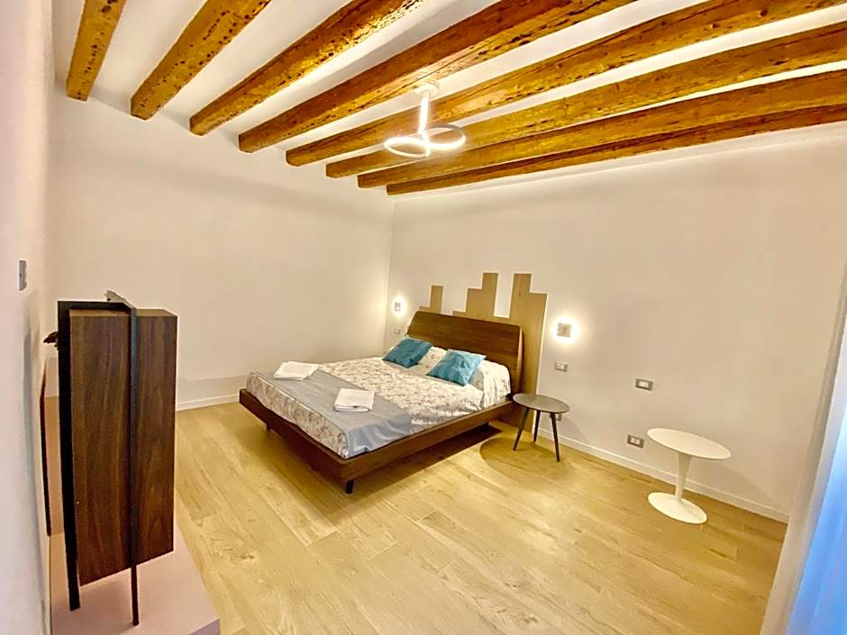 Suite House new apartments wi fi Venice island
