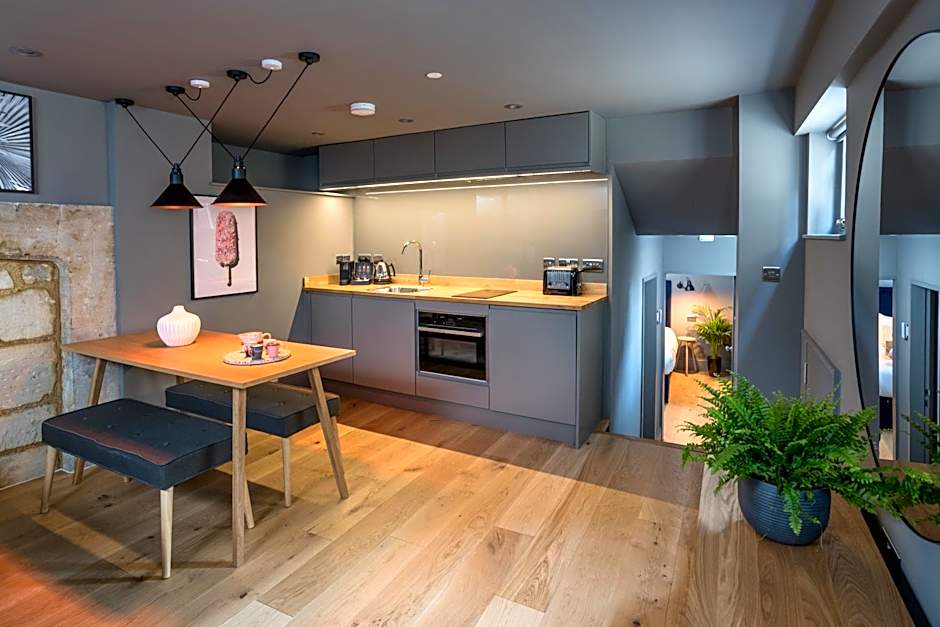 Hiding Space - Trim Street Apartments