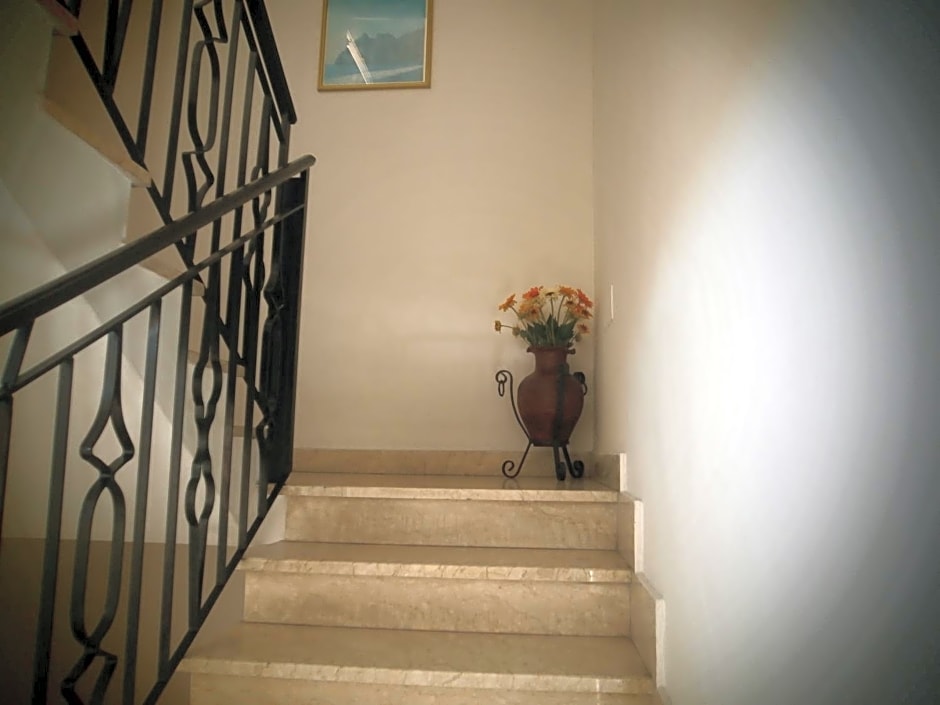 Hotel Pensione Cundari