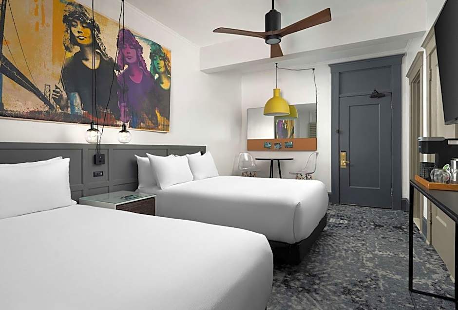 Photo 1 of 7 of 2 Queen Beds