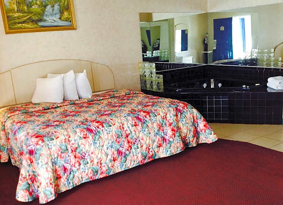 Red Carpet Inn & Suites Hammonton NJ Route-30E