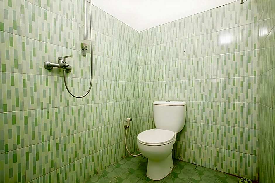 RedDoorz at Hotel Huni Raya Bromo