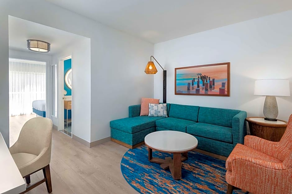 DoubleTree Suites By Hilton Naples