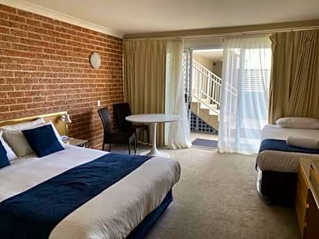 Budget Double Room - Ground Floor