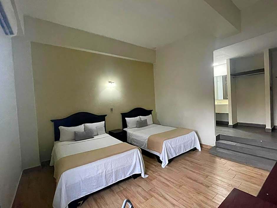 Hotel Plaza Del Arco - Monterrey