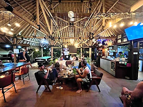 Ombak Resort at Ekas , a luxury surf and kite destination, Close to Inside Ekas beach