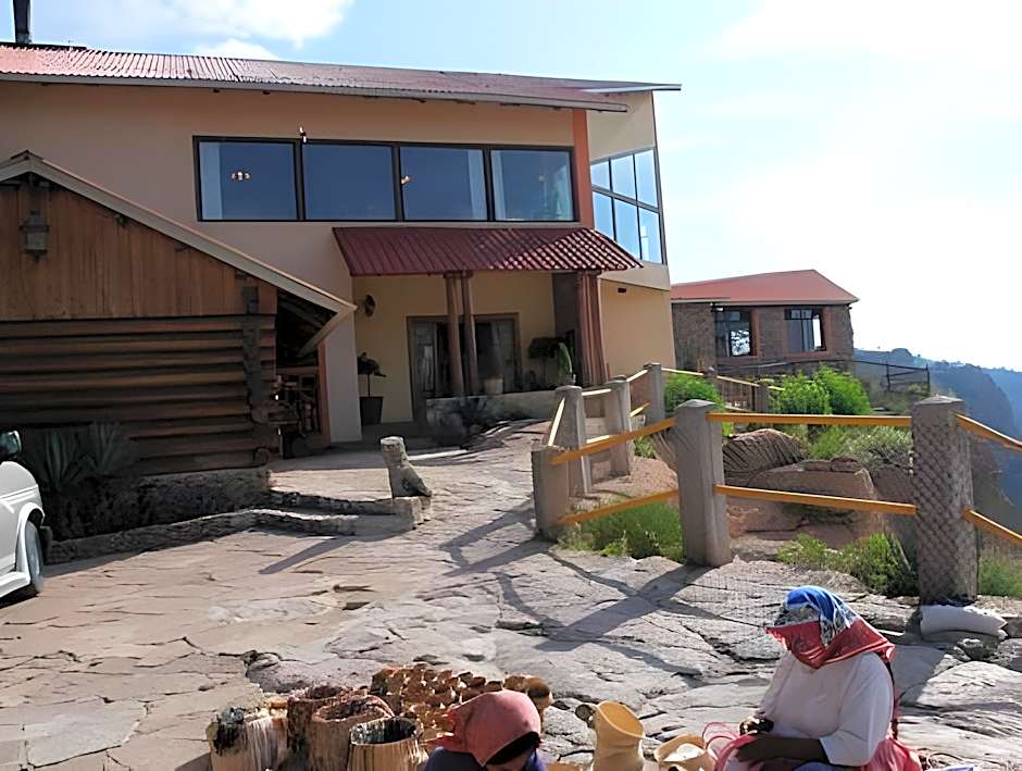 Hotel Divisadero Barrancas