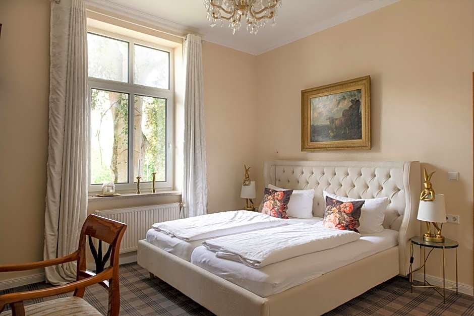 Hotel & Restaurant Raueneck