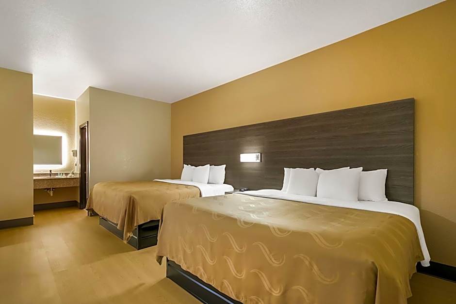 Foto 1 von 5 von Family 1 King Bed Suite