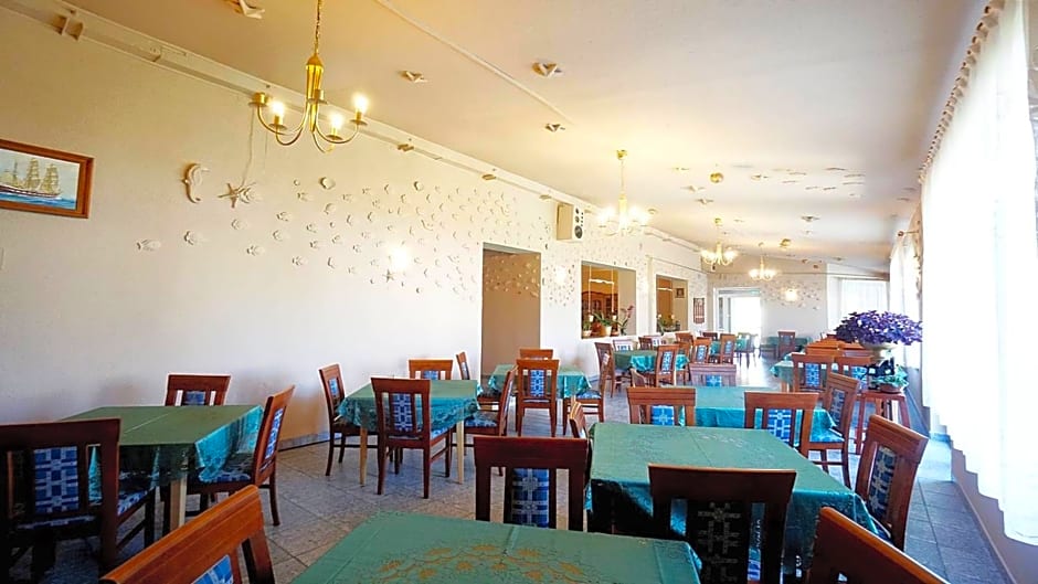 Willa Białe Piaski Pokoje i Noclegi Białogóra