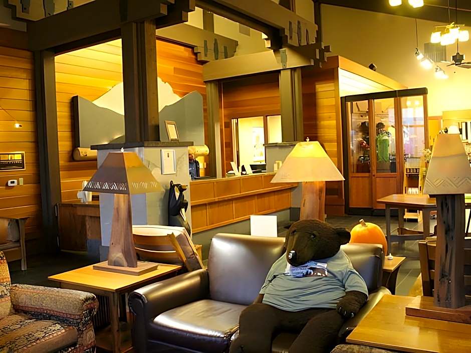 Wuksachi Lodge in Sequoia National Park