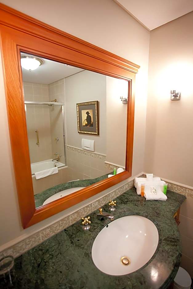 Peermont Walmont at Graceland Secunda