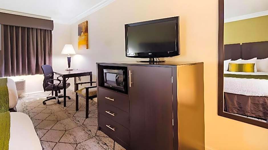 Best Western Executive Inn