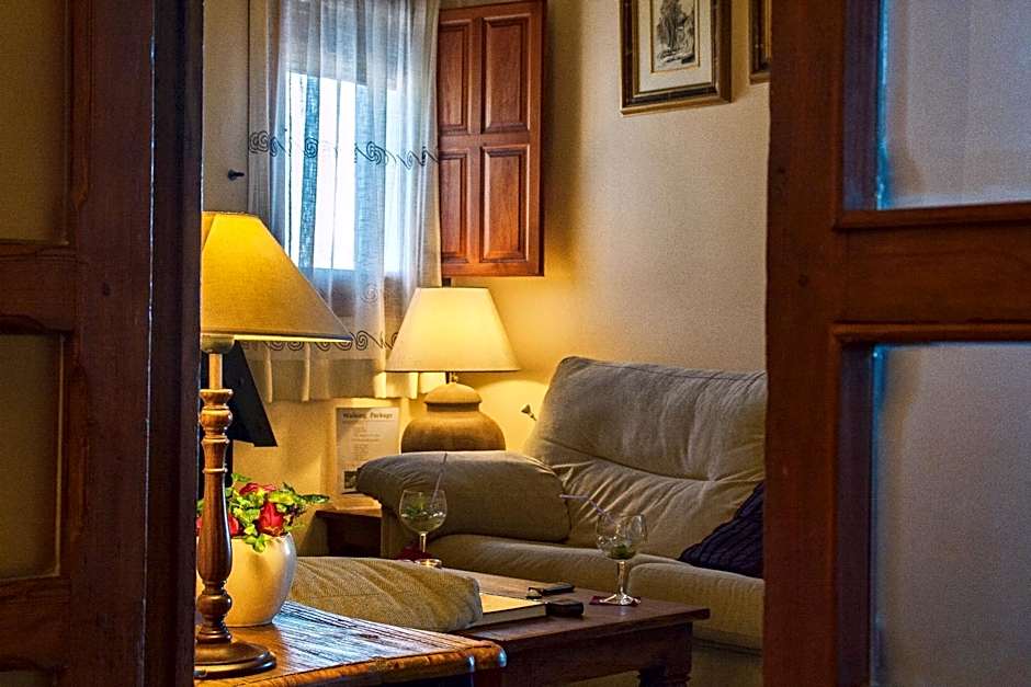 Cases Noves - Boutique Accommodation - Adults Only