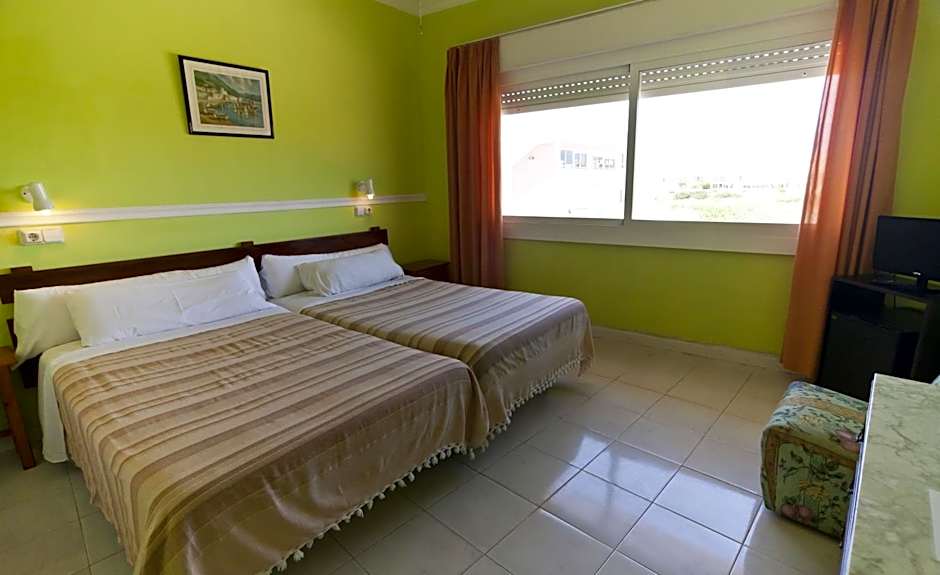 Cala Bona y Mar Blava