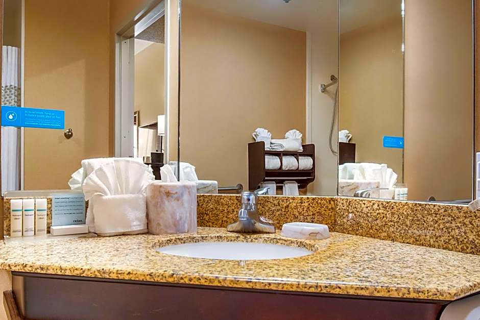 Hampton Inn By Hilton Columbus-West