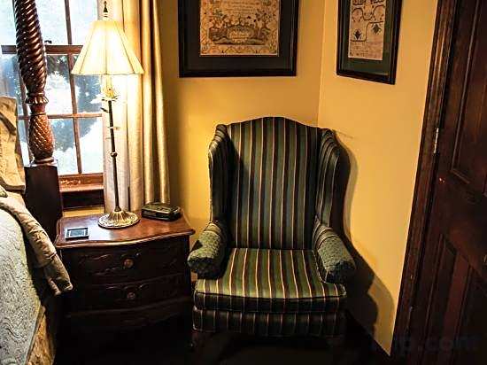 Williamsburg Sampler B & B