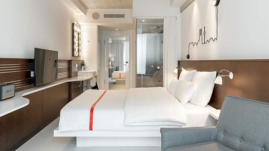 Ruby Ella Hotel Cologne By IHG