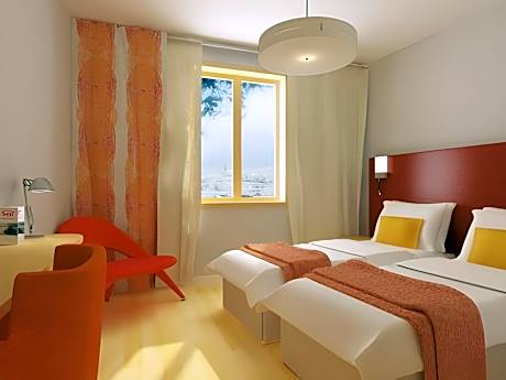 Standard Family Room