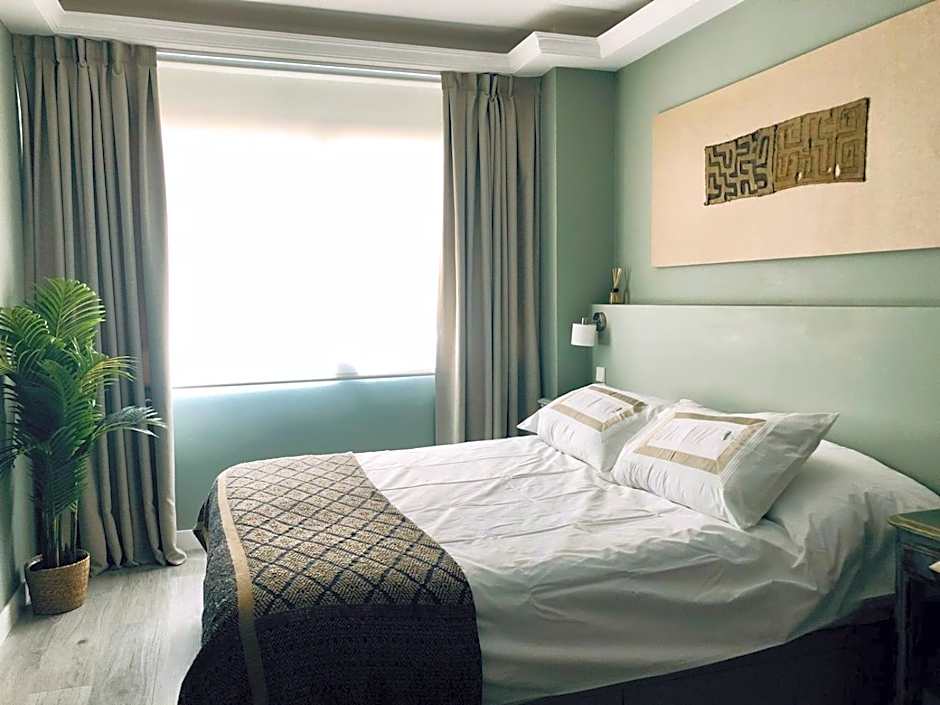 Recoletos Estudio en la mejor zona de Madrid