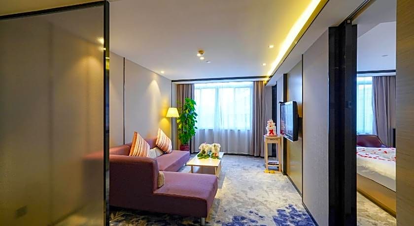 Guangdong Baiyun City Hotel