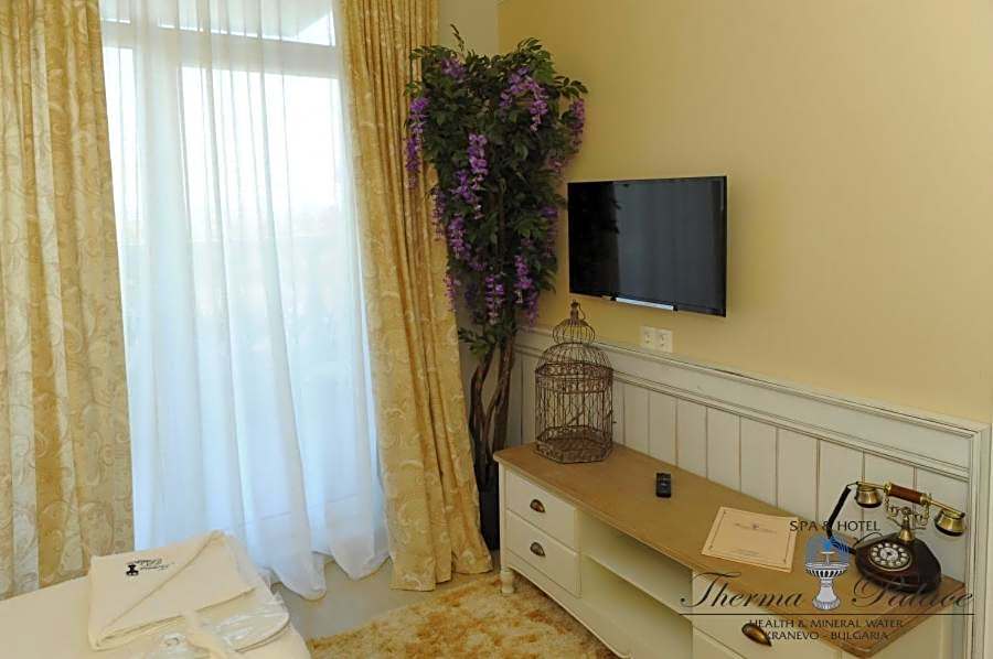 Therma Palace - SPA Mineral Pool & All inclusive & Free Parking