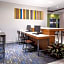 Holiday Inn Express And Suites Madison By IHG