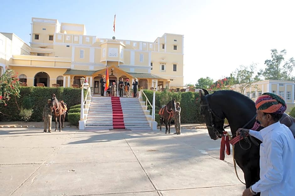 Roop Niwas Kothi Hotel