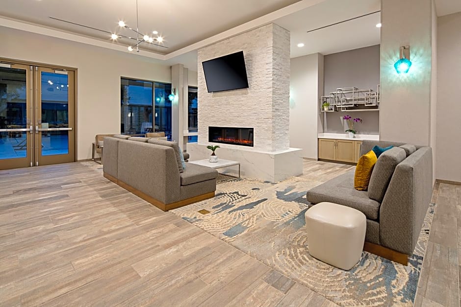 Staybridge Suites Long Beach Airport