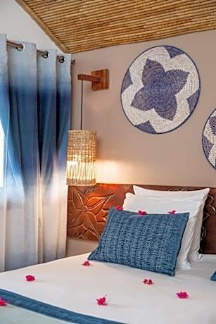Deluxe Double Room with Sea View