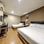 Gl Hotel