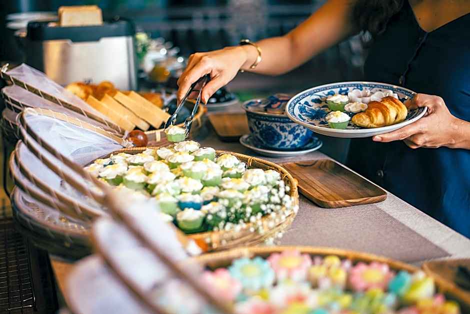 Marine Beach Hotel Pattaya