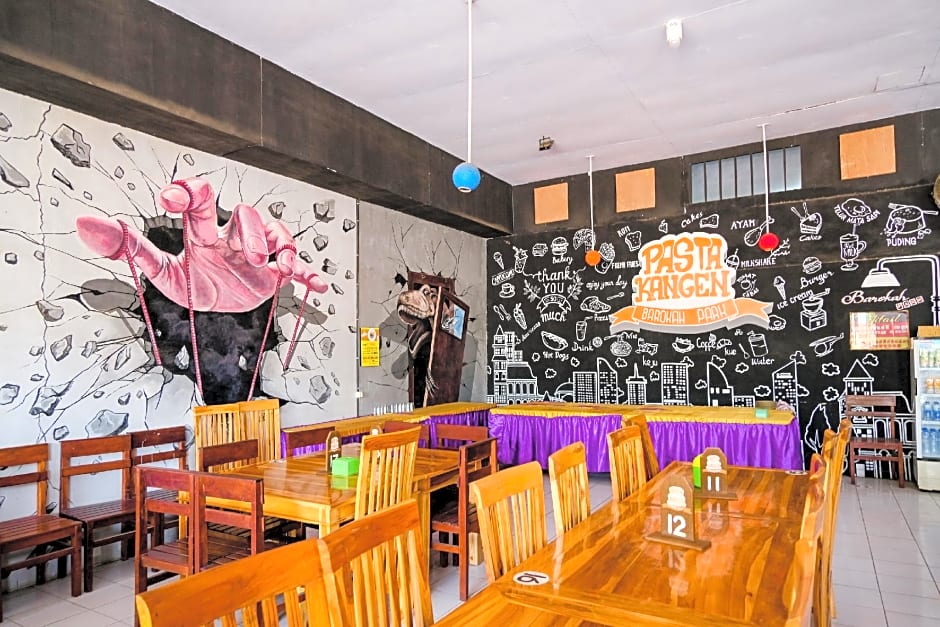 SPOT ON 1958 Asembagus Family