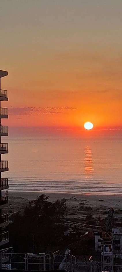 Apartamento no 20 piso com 90m2 e linda vista