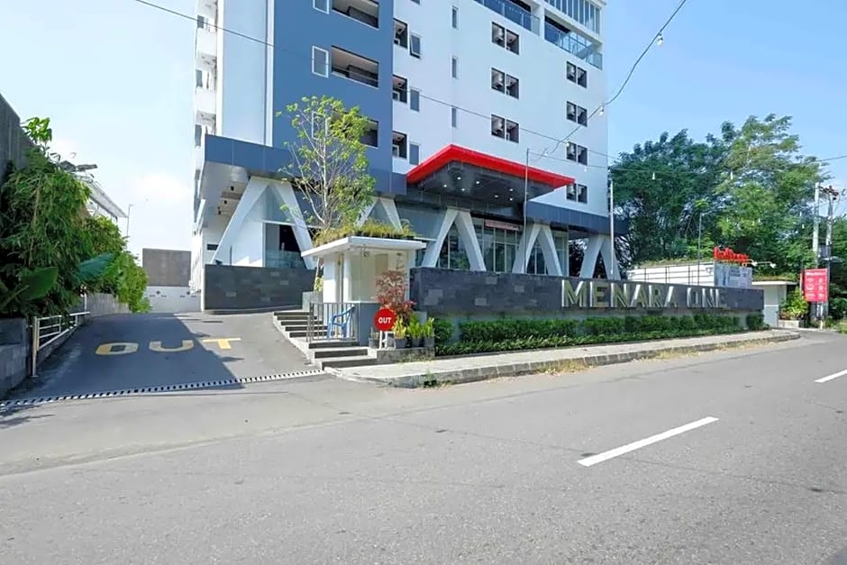 RedDoorz Apartment near Exit Toll Colomadu